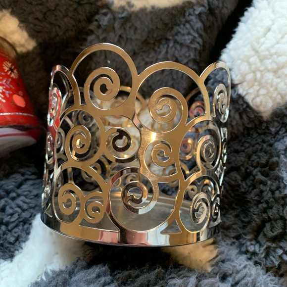 Bath & body works winter candy apple candle bundle - Picture 3 of 6